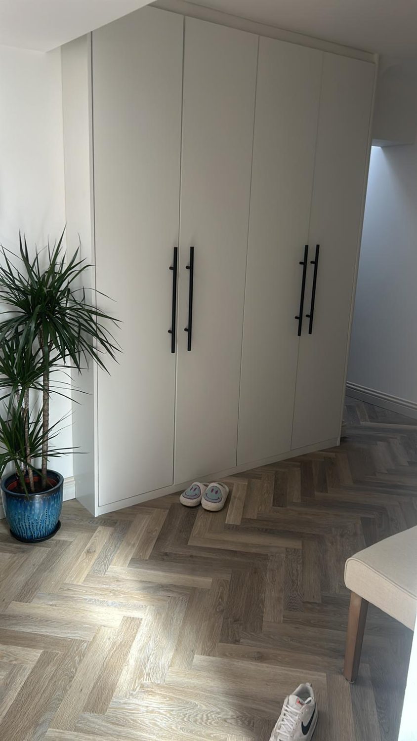 Bespoke fitted wardrobes by Collins Bespoke Carpentry